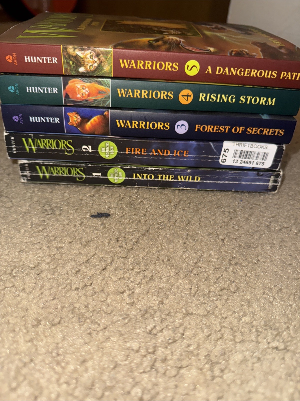 Erin Hunter Warriors Books Lot of 5 Paperback 1-5