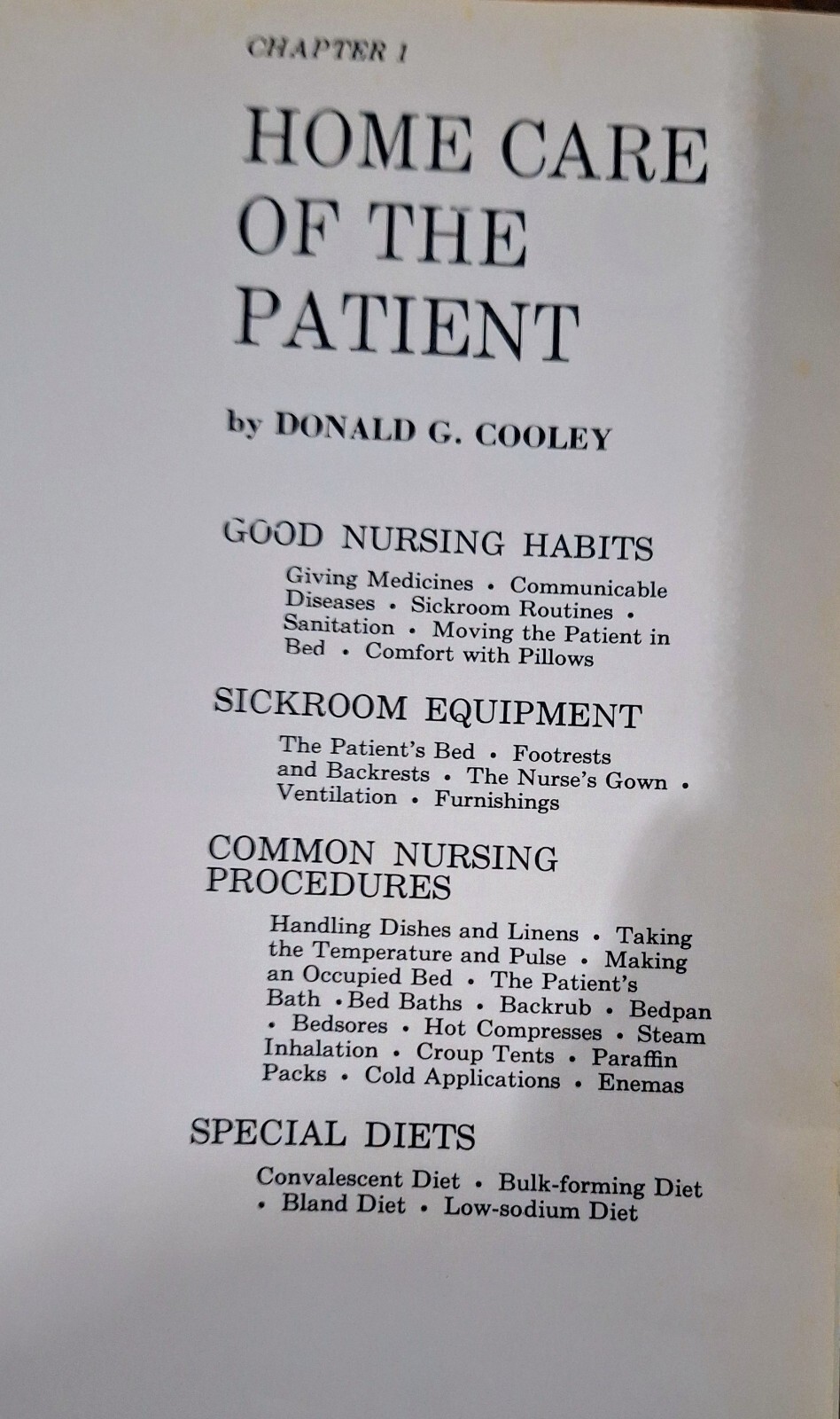 Family Medical Guide Better Home And Gardens 1976 with Atlas Of The Body Book