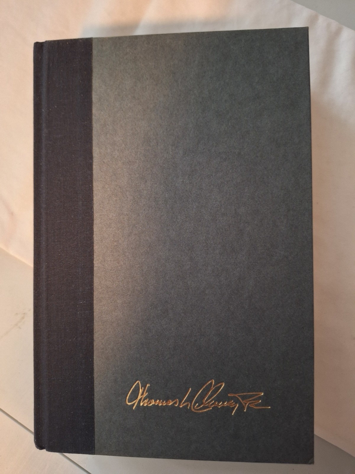 CLEAR and PRESENT DANGER By TOM CLANCY 1ST EDITION DJ A GOOD BOOK