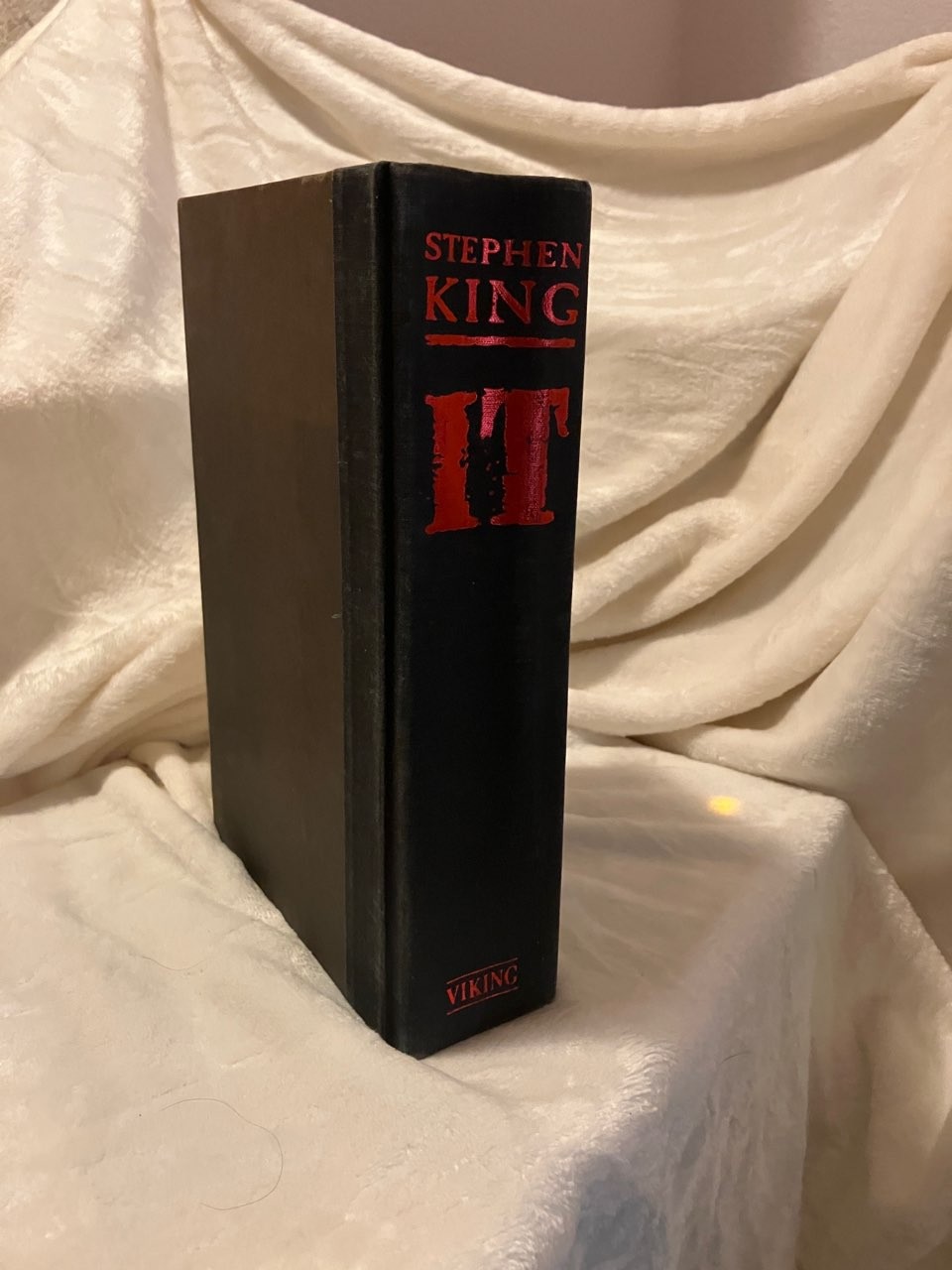 IT Stephen King (DT Gunslinger) Viking 1st Ed/1st Print Viking 1986 $22.95 NF/F