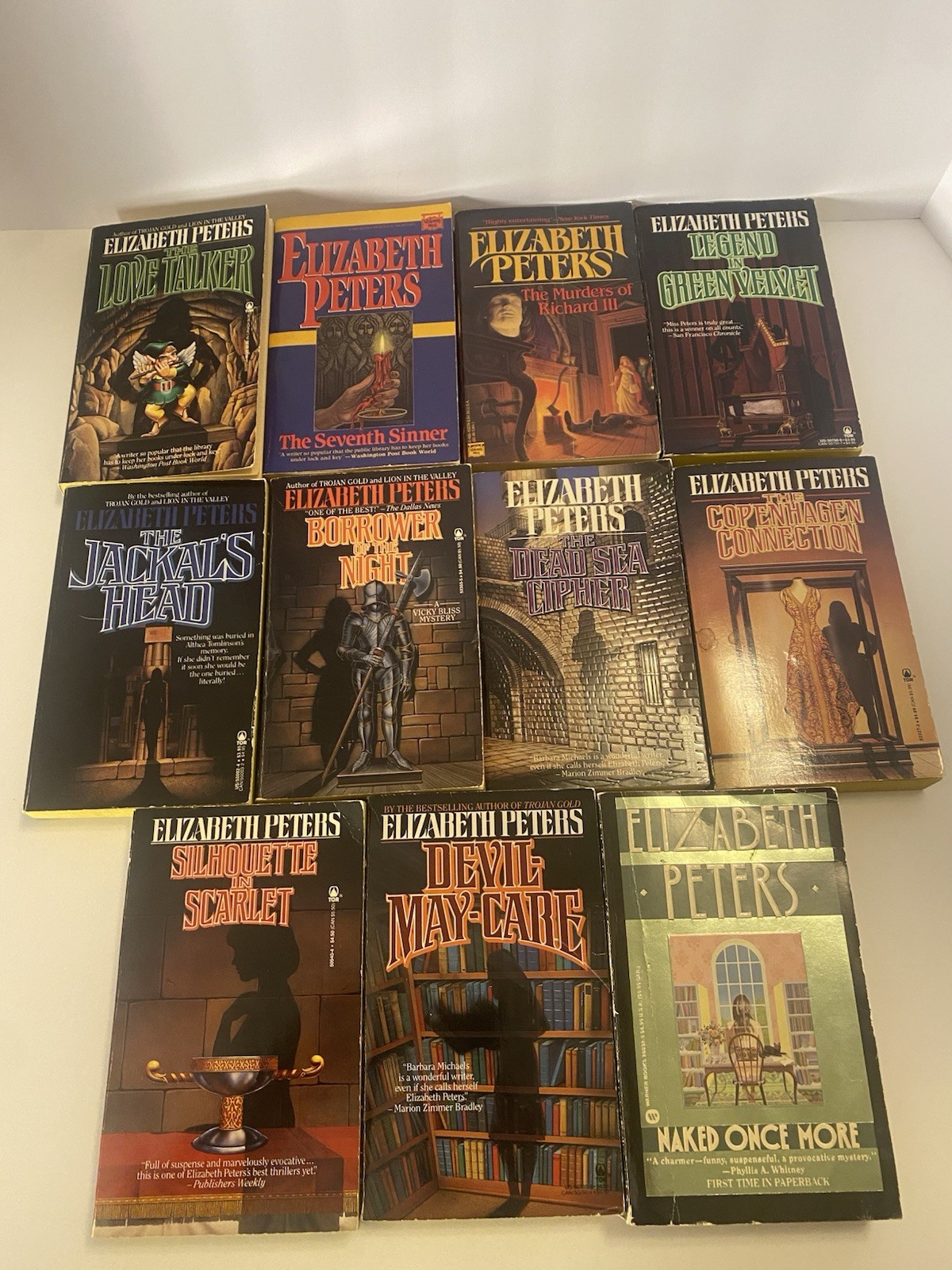 HUGE LOT 12 ELIZABETH PETERS Mystery Books Amelia Peabody Vicky Bliss Paperback