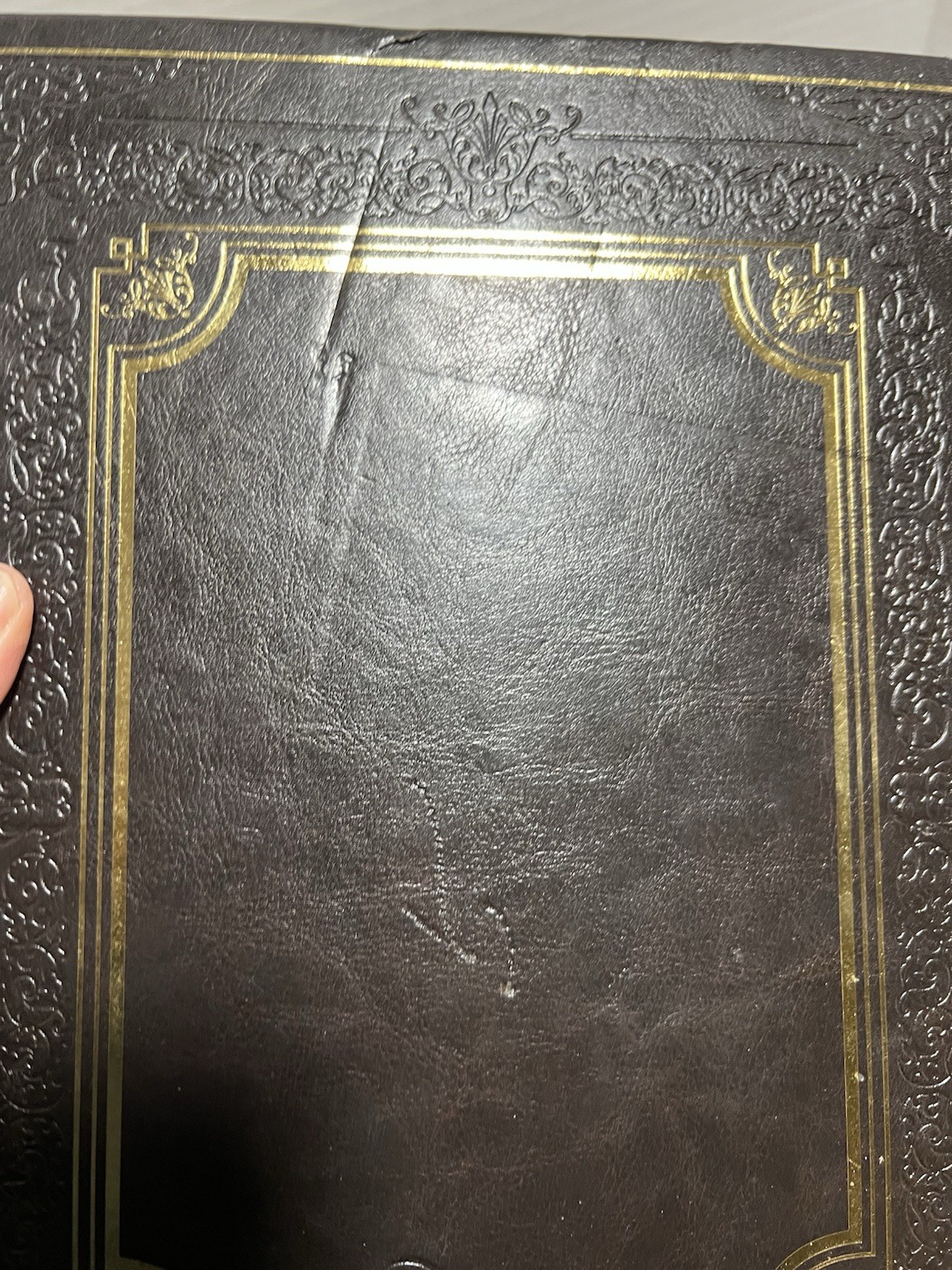King James Version Edition Family Bible: Faux Leathe…
