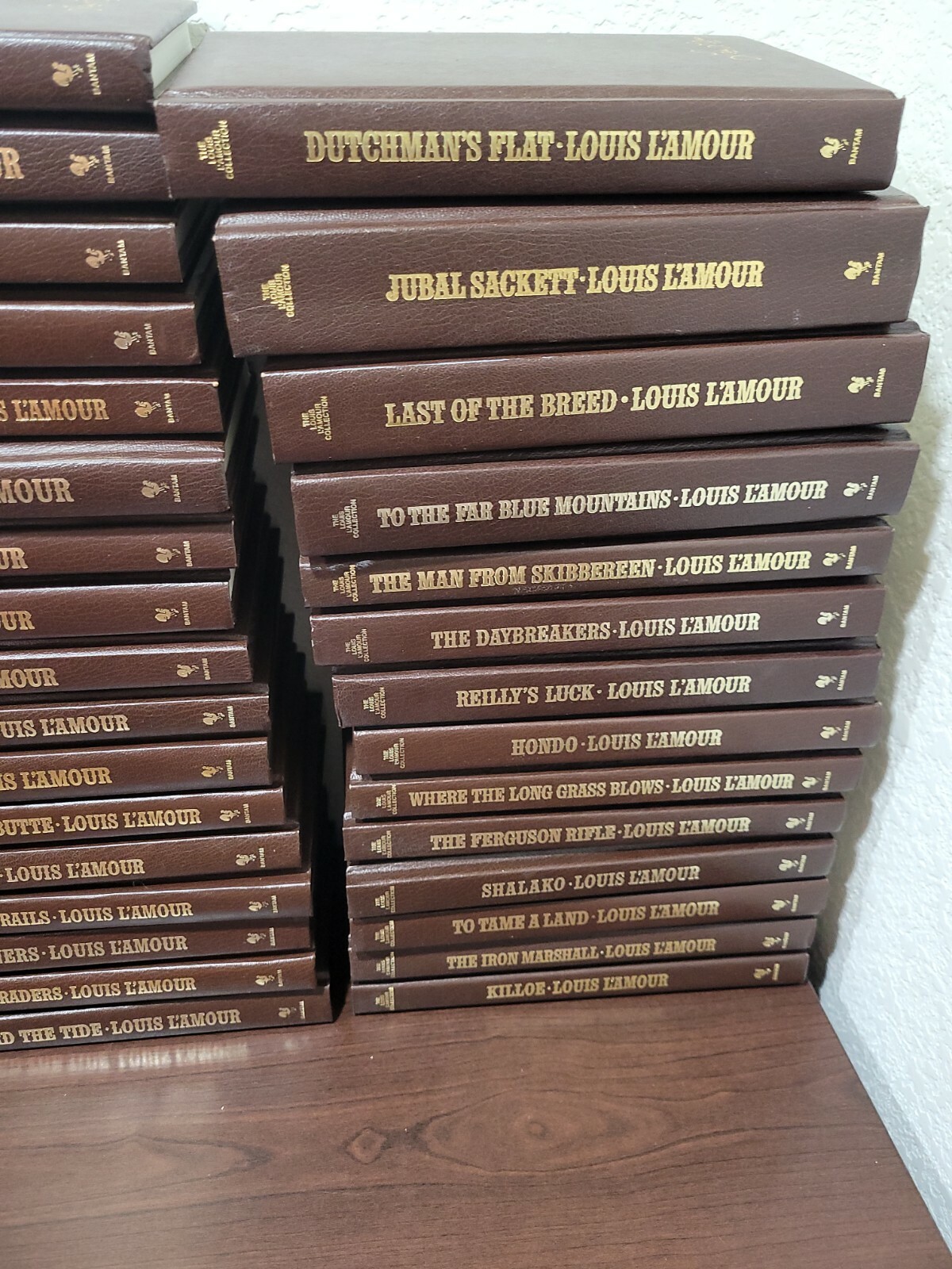 LOUIS L’AMOUR LEATHERETTE BOOKS *You choose from drop down *updated titles 9/11