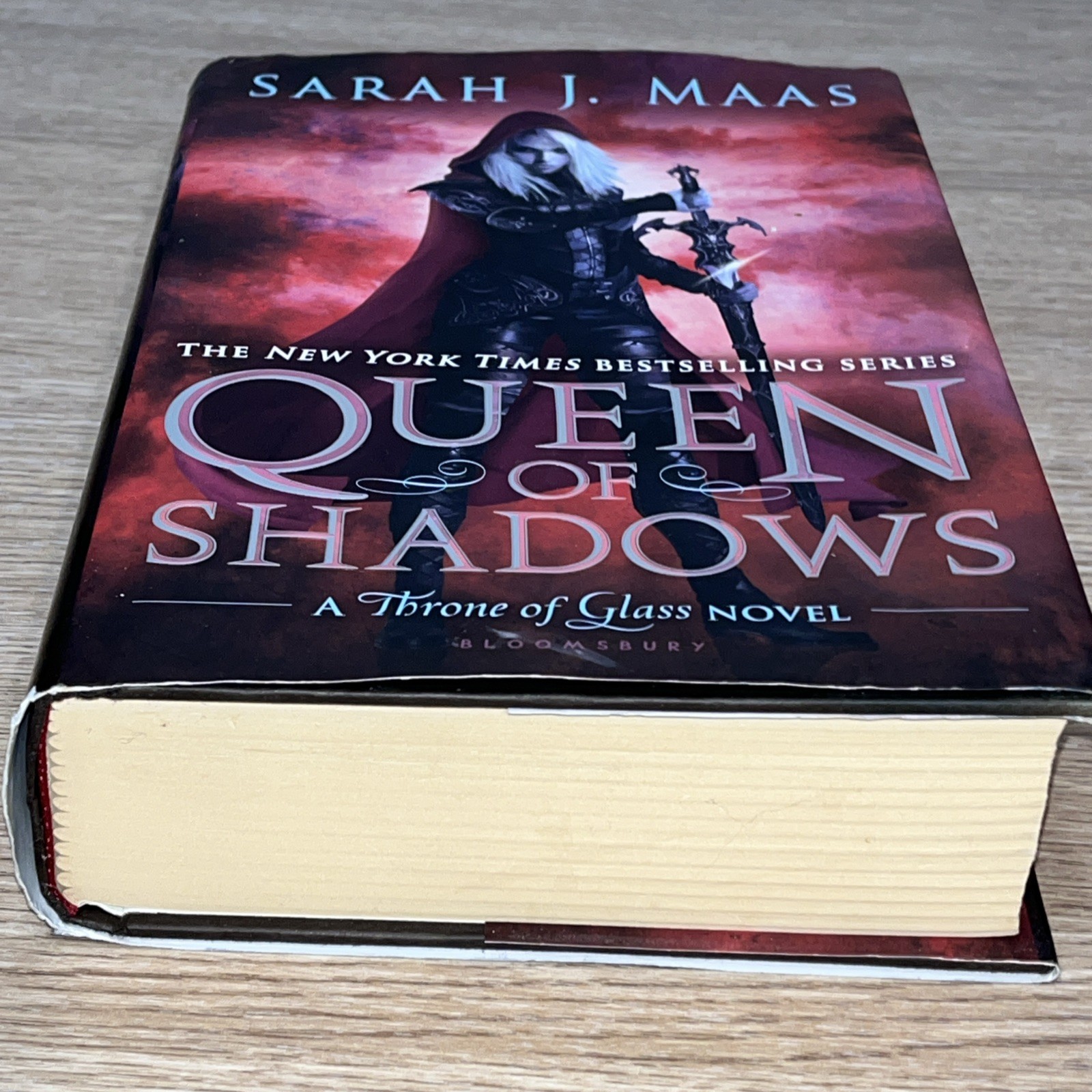 Queen of Shadows Sarah J. Maas Hardcover Original OOP Cover Art 1st Edition