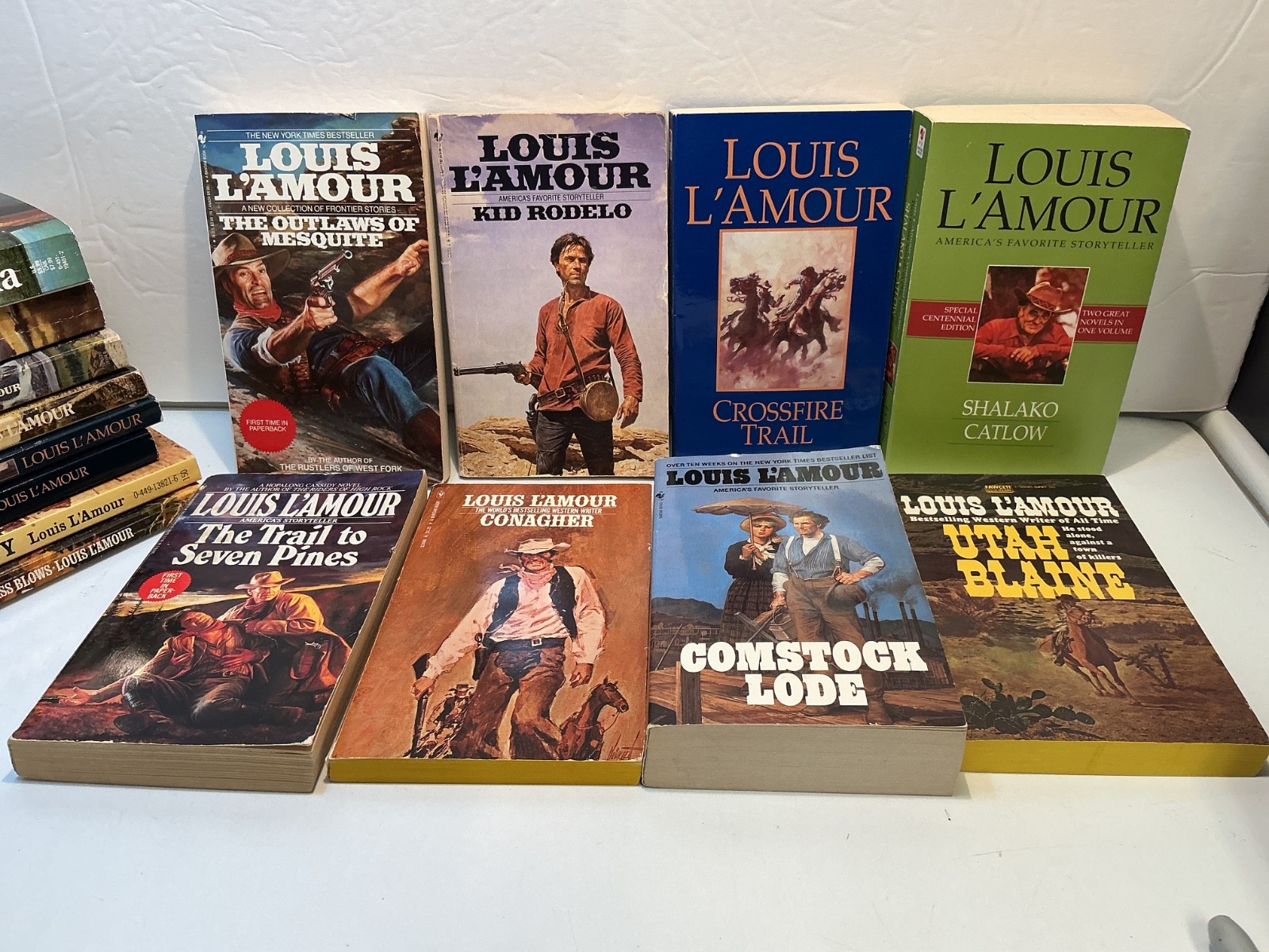 Lot of 16 Louis L’Amour Vintage Novels (PPBK)