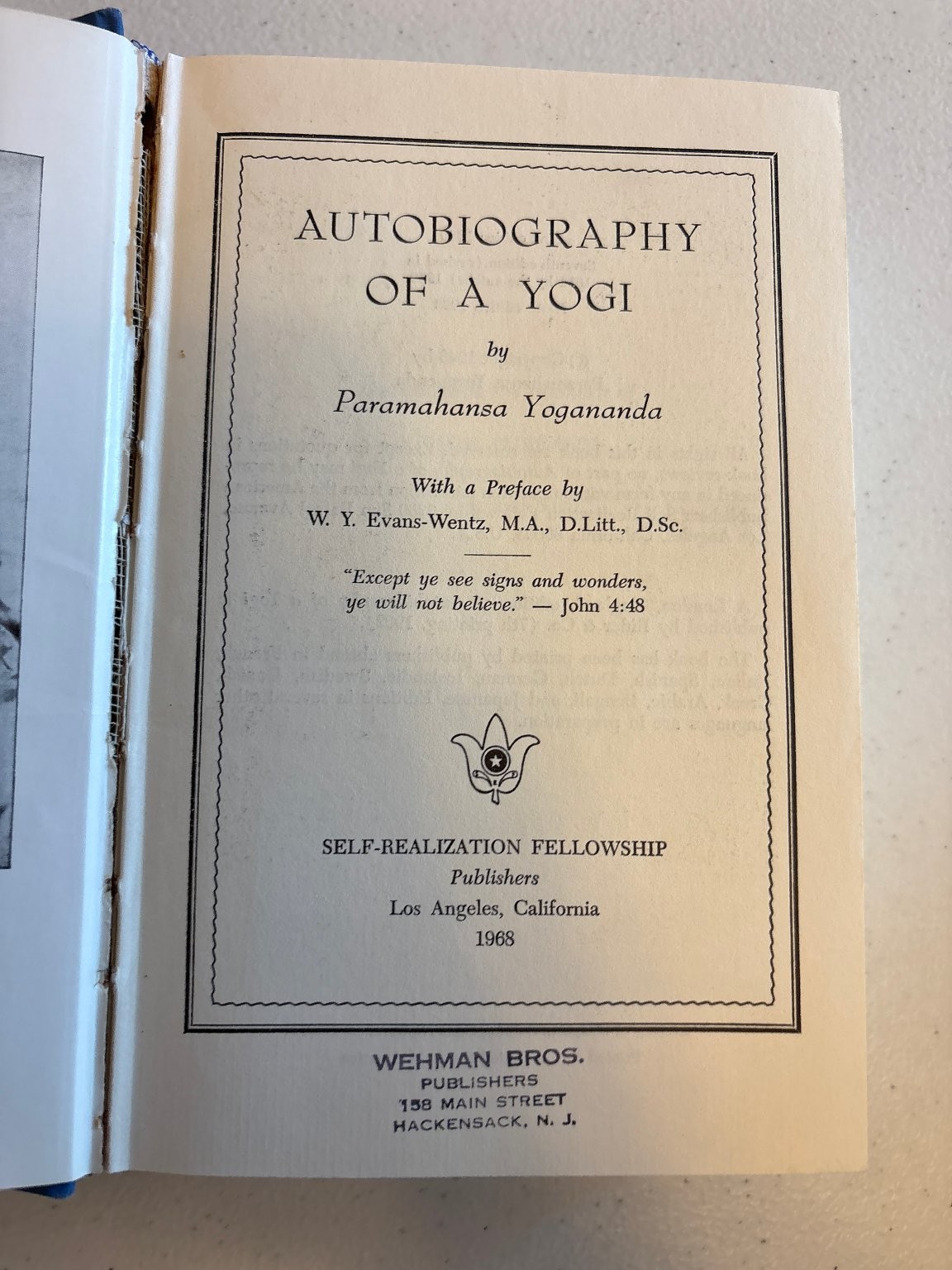 Autobiography of a Yogi Paramahansa Yogananda 1968 Self-Realization Fellowship