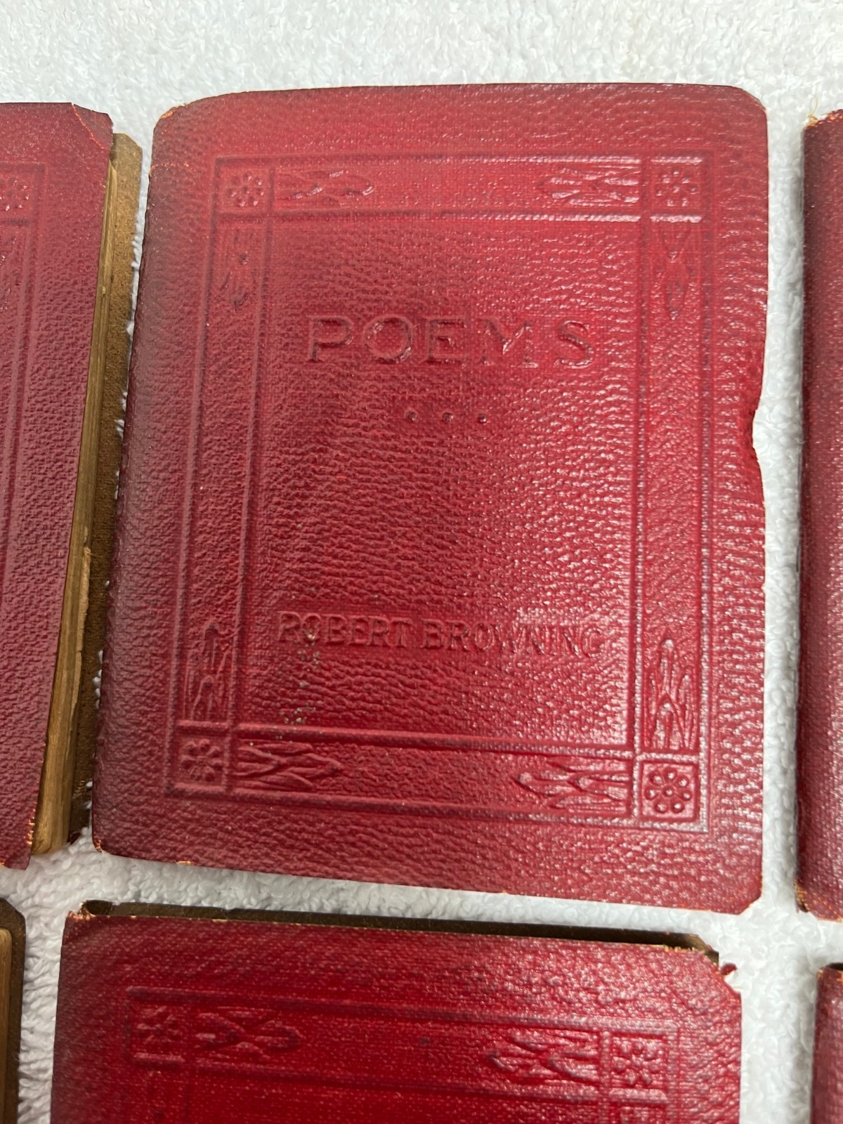 22 LITTLE LEATHER LIBRARY BOOKS 1920s Red Miniature LOT No Duplicates Literature