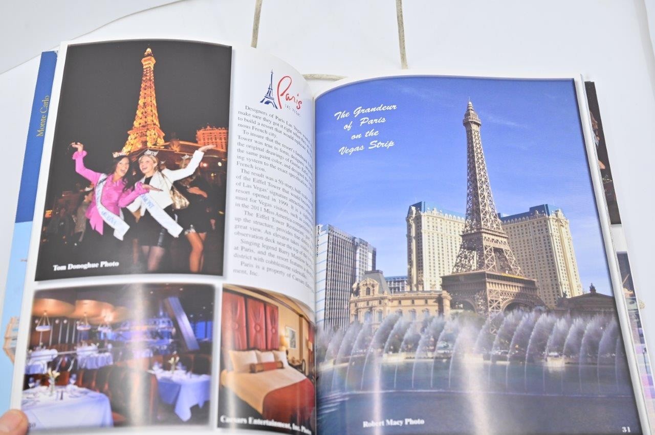 LAS VEGAS VINTAGE PHOTO Classics #2. — PLUS 16 Vintage Postcards