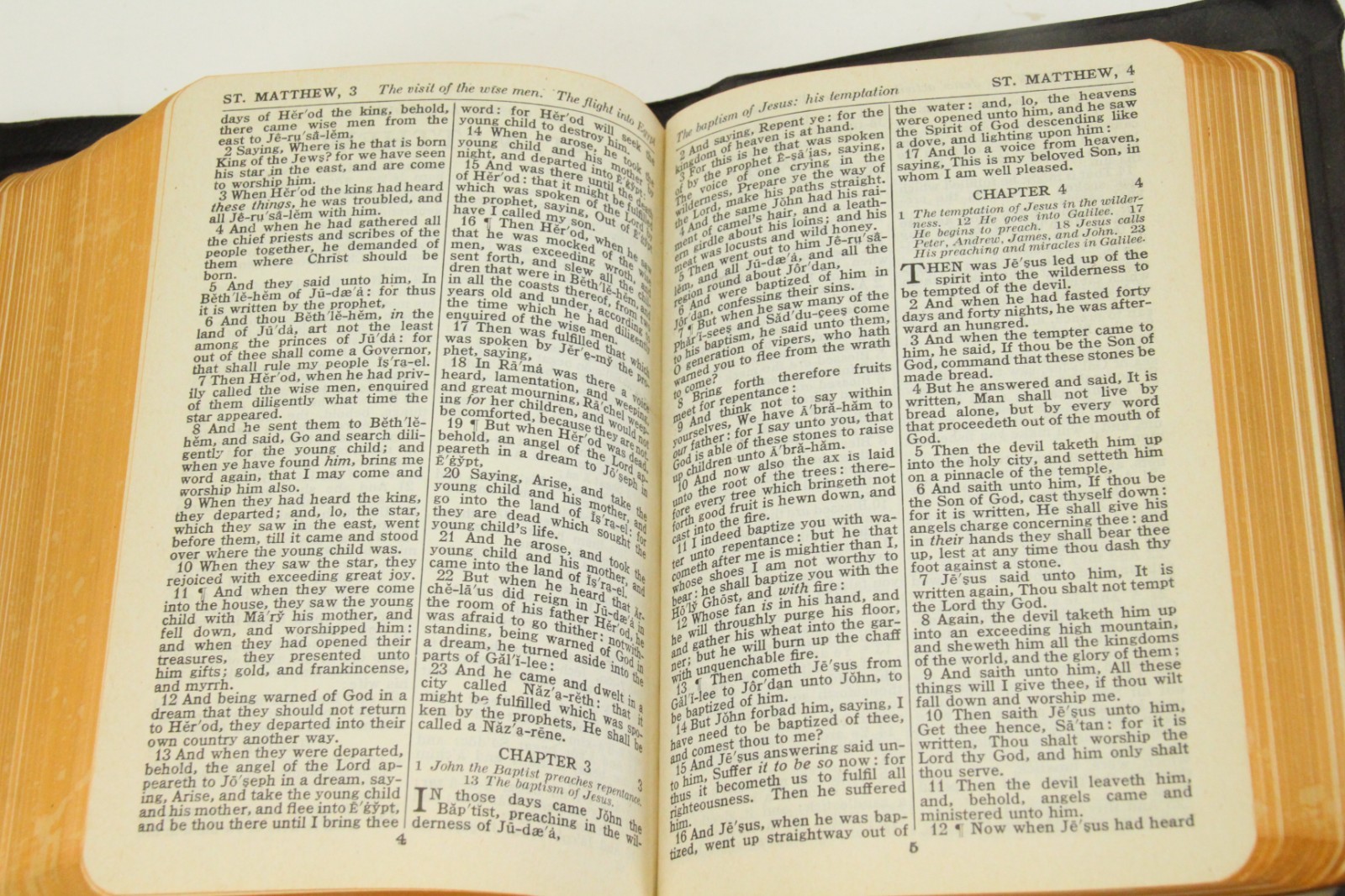 Vintage Holy Bible Self-Pronouncing KJV National Bible Press 119 Leather