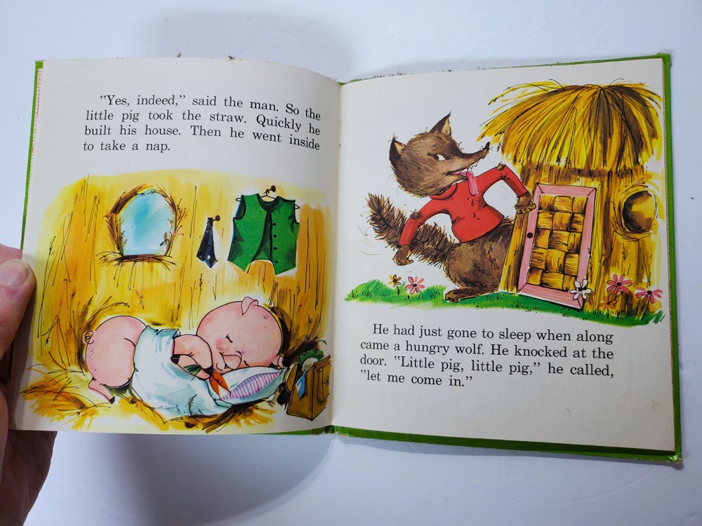 1960 THE THREE LITTLE PIGS Whitman Publishing Top Tales Hardcover Small Book