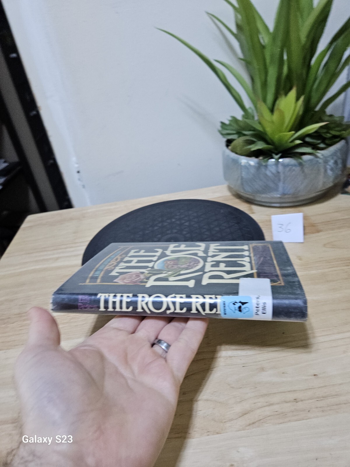 THE ROSE RENT By Ellis Peters 1986 Hardcover Dust Jacket