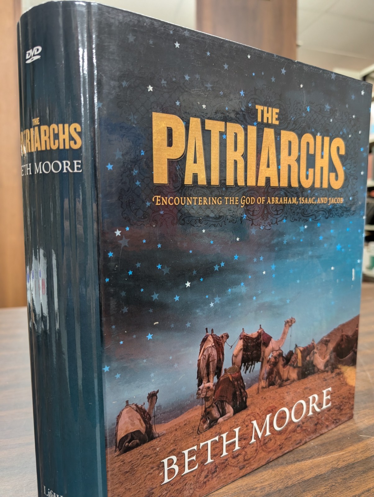 The Patriarchs Leader Kit Beth Moore Lifeway complete NOB 260602