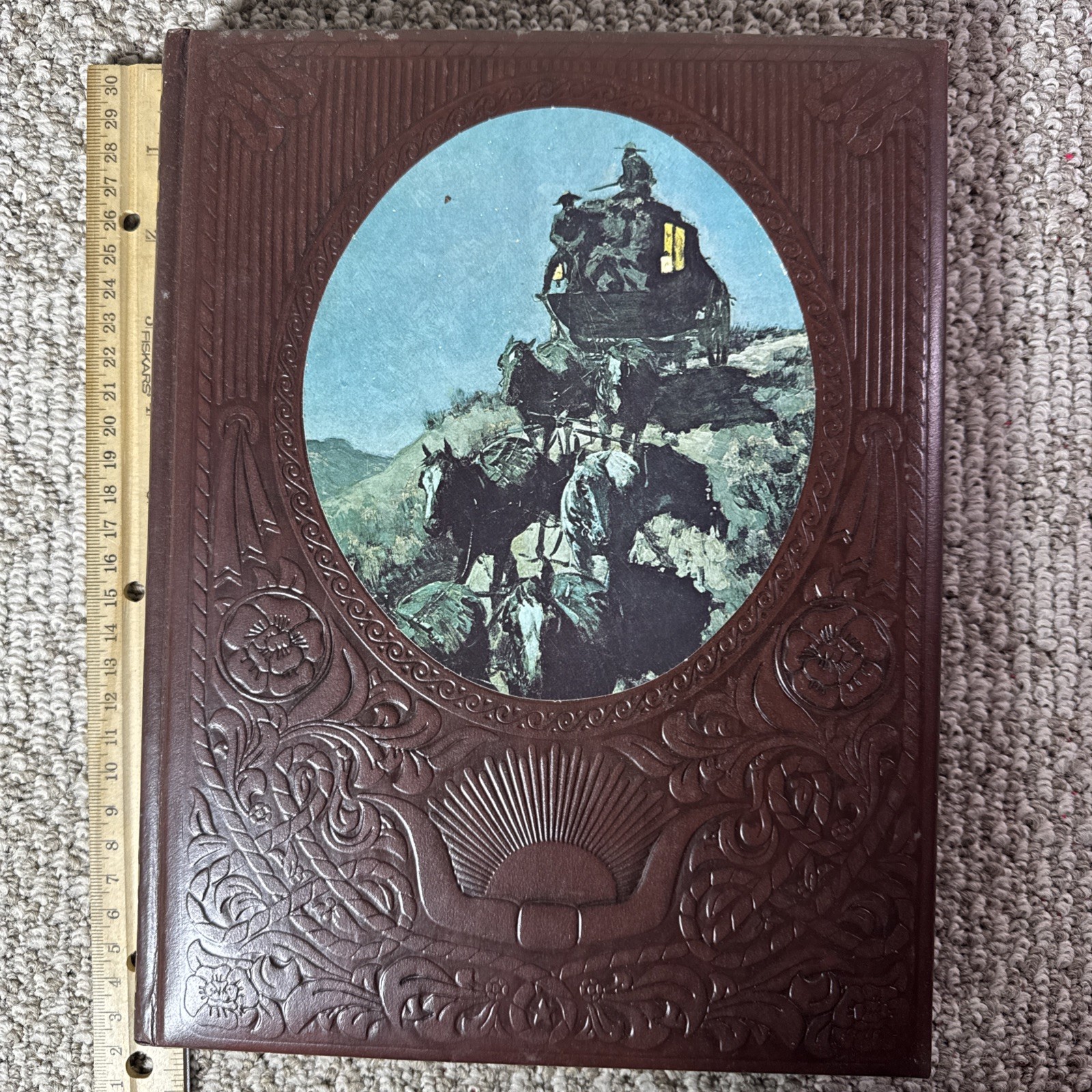 VINTAGE – TIME LIFE BOOKS – THE EXPRESSMEN – HARD COVER