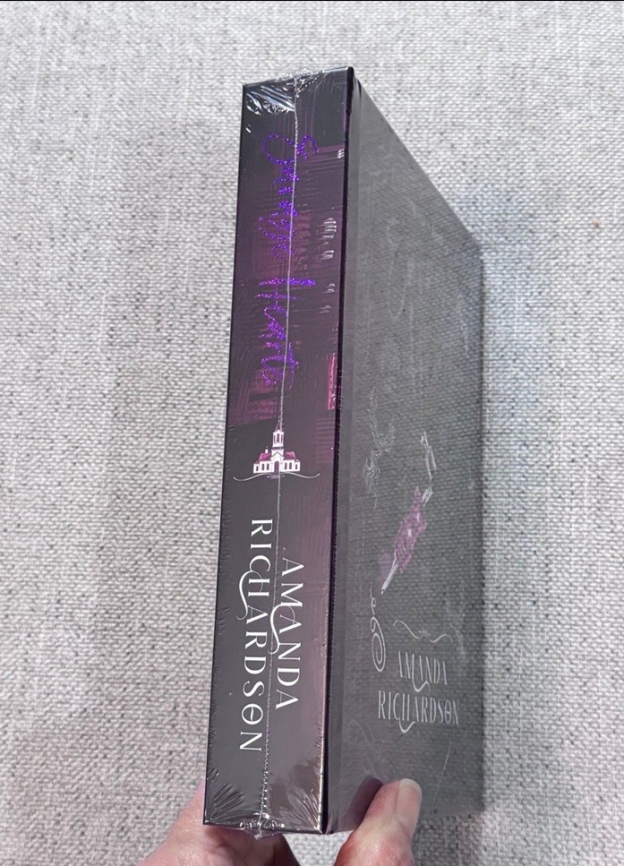Amanda Richardson Savage Hearts Omnibus Hardback After Dark Special Edition New