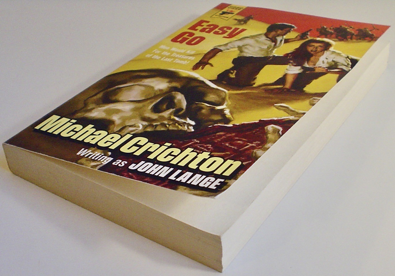 Easy Go~Michael Crichton writing as John Lange~Hard Case Crime~Trade Paper, VG+