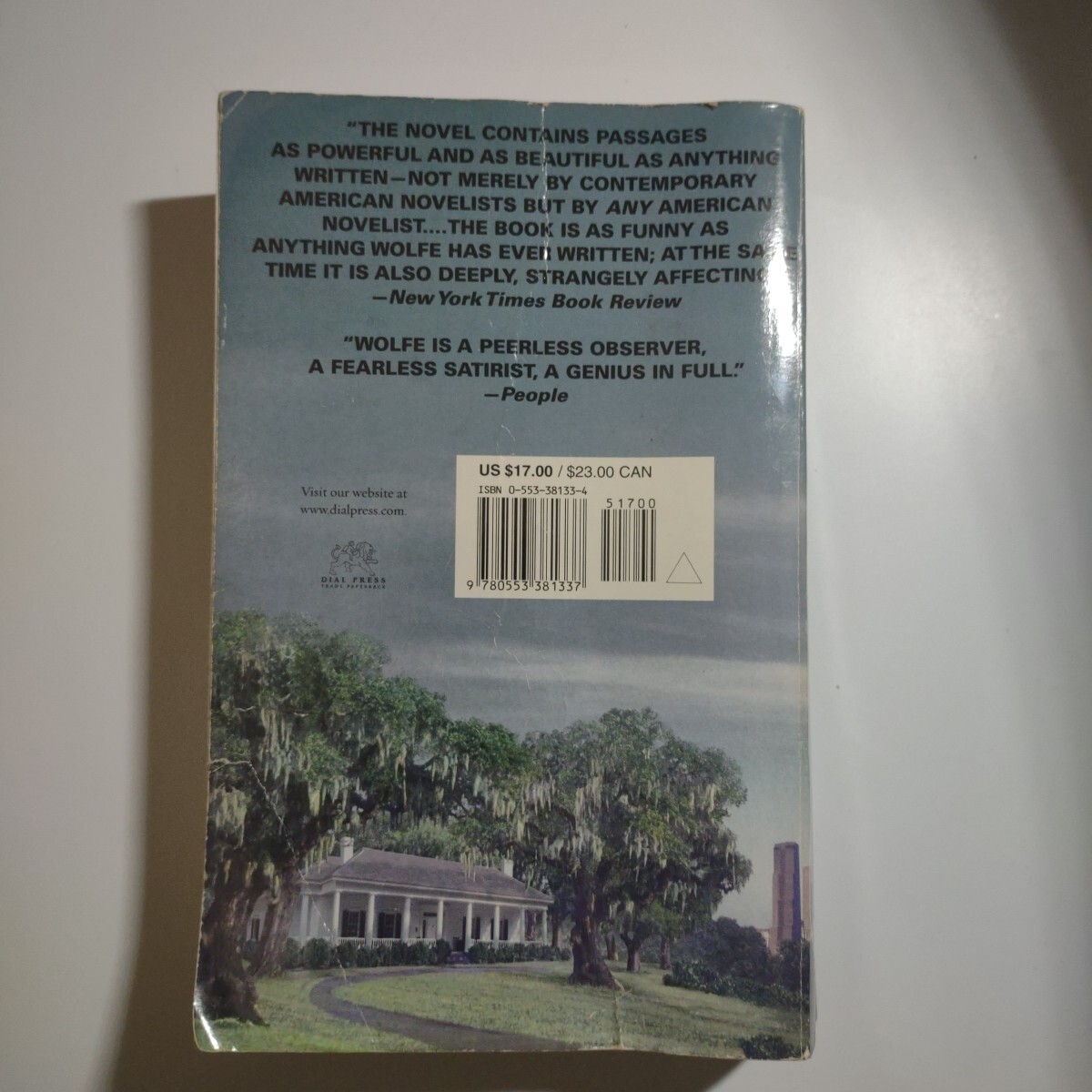 A Man in Full by Tom Wolfe (2001, Trade Paperback) Dial Press