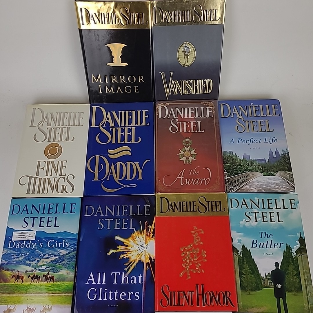 Danielle Steel Hardcover Lot of 10 RANDOM HC DJ No Duplicates FREE SHIPPING