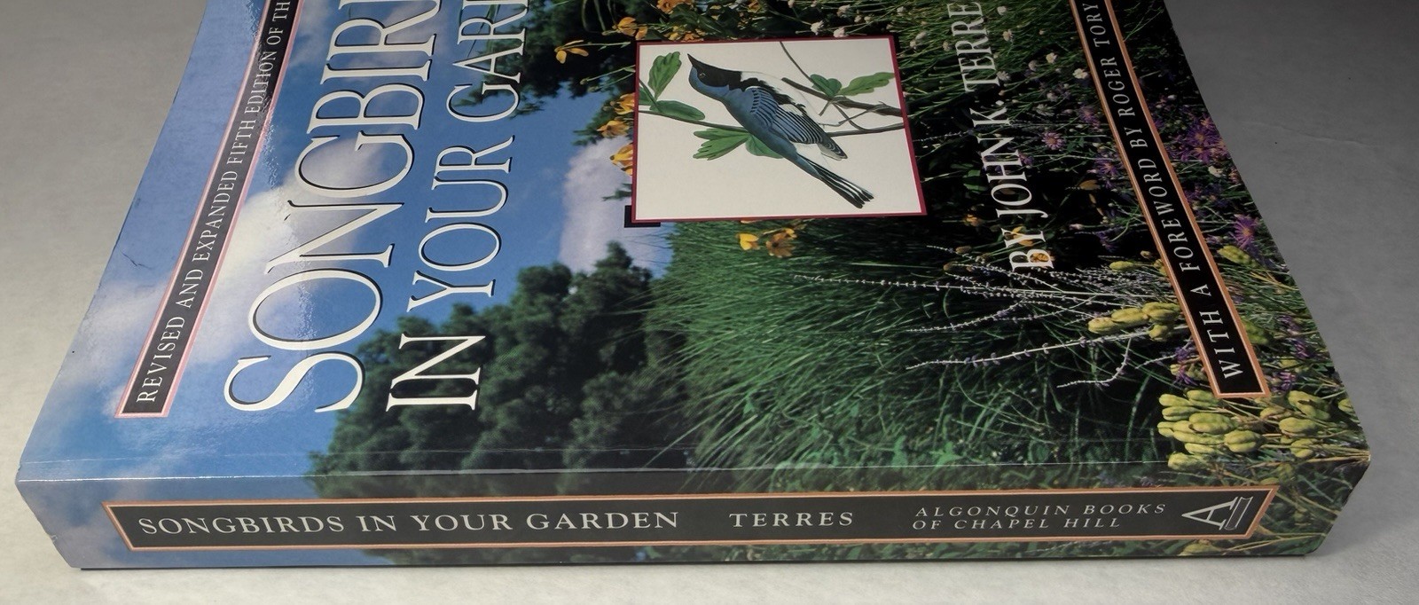 Songbirds in Your Garden John K Terres 1994 5th Ed Bird Feeding Bluebirds PB