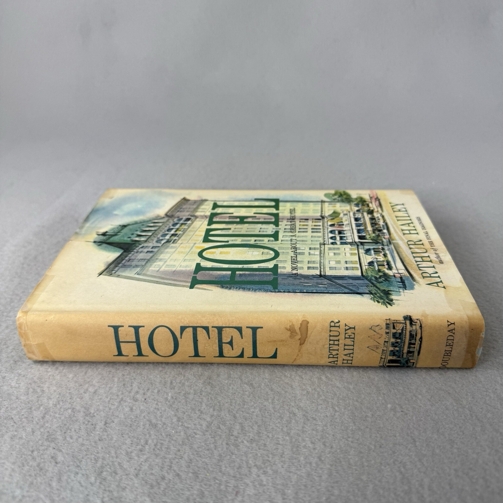 Hotel by Arthur Hailey BCE Hard Cover 1965