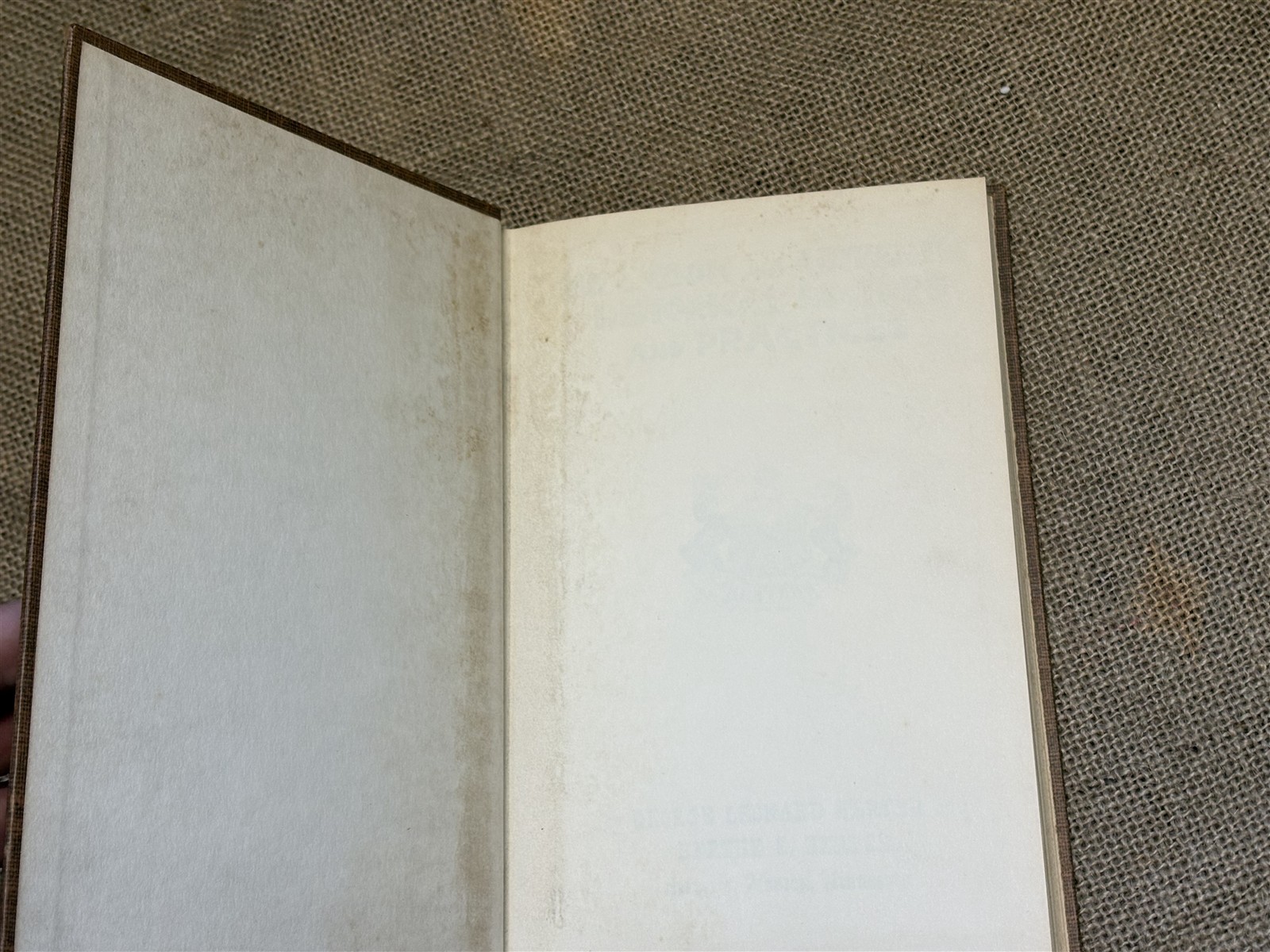 1957 limited edition archaeology, The Fly in the Amber, Ralph Walker