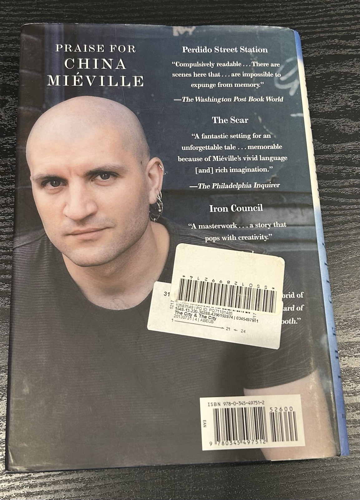 China Miéville The City & The City Hardcover 2009 Del Rey Dust Jacket