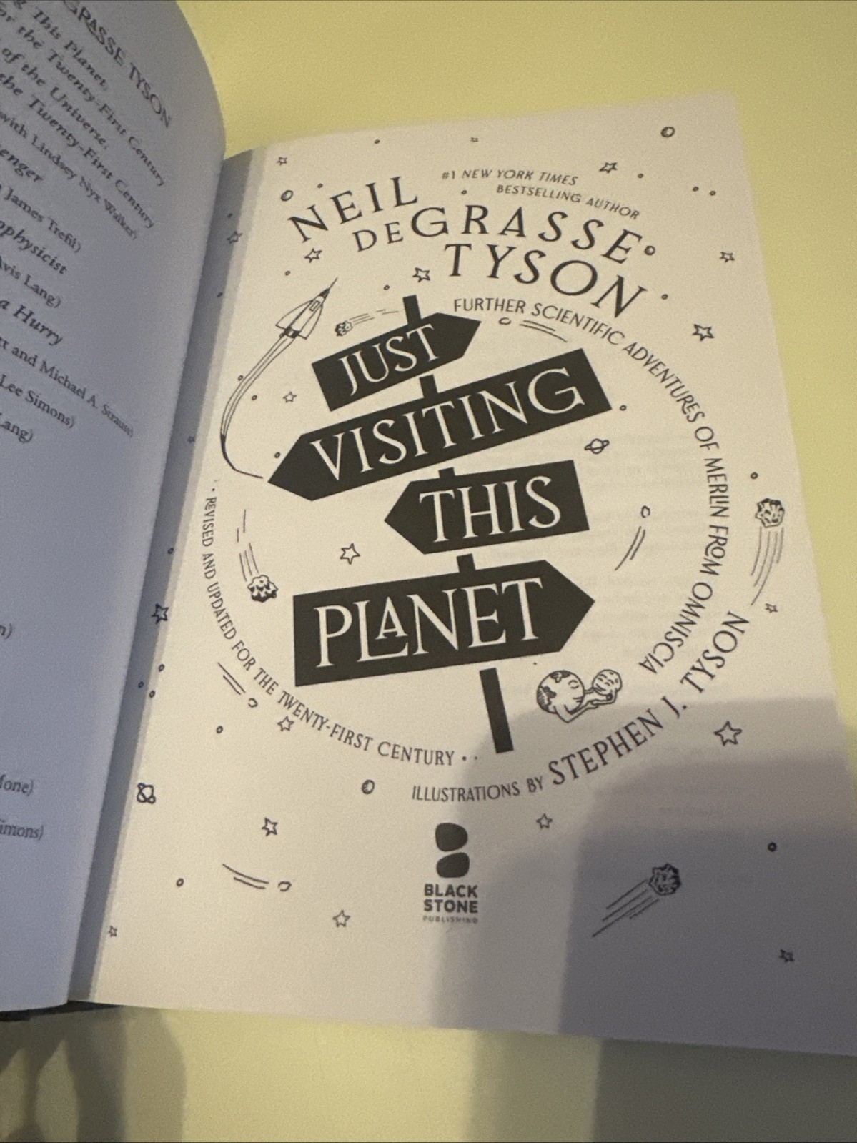 SIGNED FIRST EDITION NEIL DEGRASSE TYSON JUST VISITING THIS PLANET HC BOOK S4