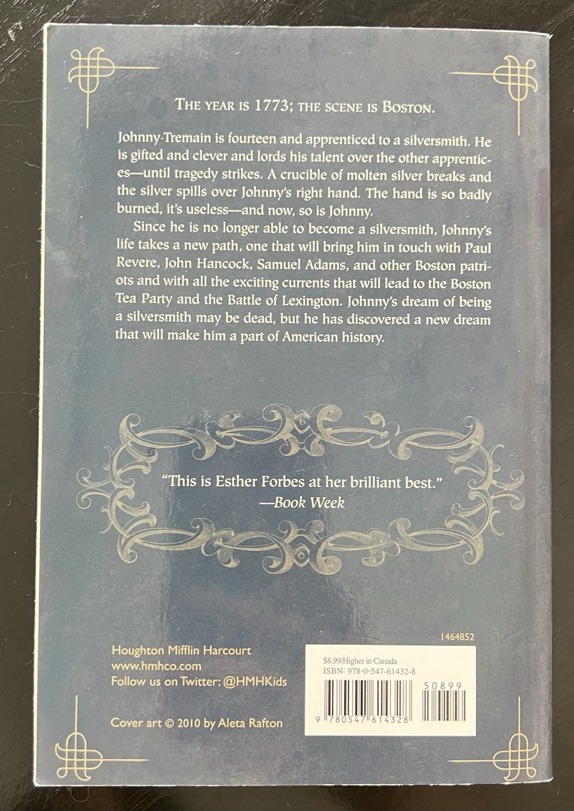 Johnny Tremain : A Newbery Award Winner by Esther Hoskins Forbes (2011)