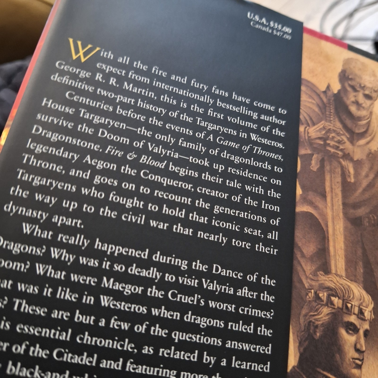Fire and Blood : 300 Years Before a Game of Thrones by George R. R. Martin…