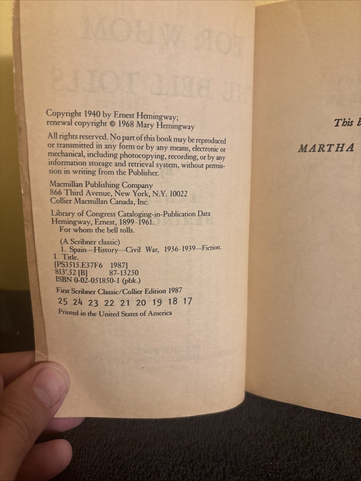 ernest hemingway for whom the bell tolls Paperback Book