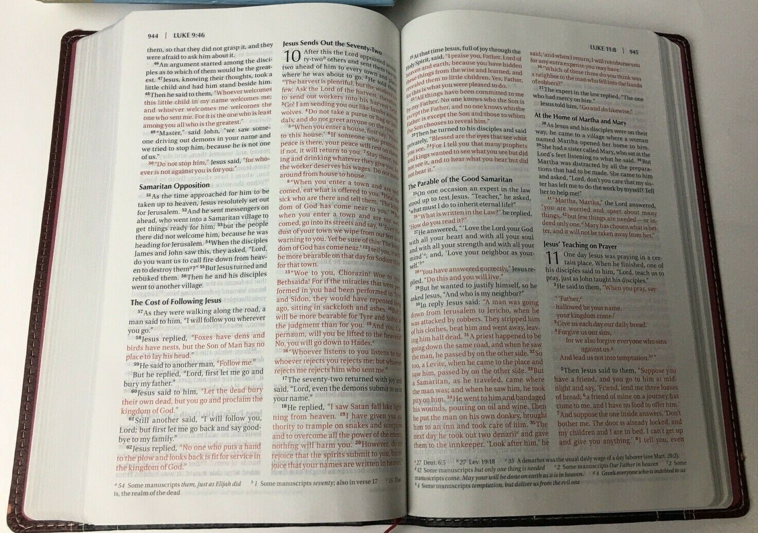 NIV Thinline Bible Charcoal/Maroon Christs Word Red 8.5x5x1 Silver Pg Edges Gift