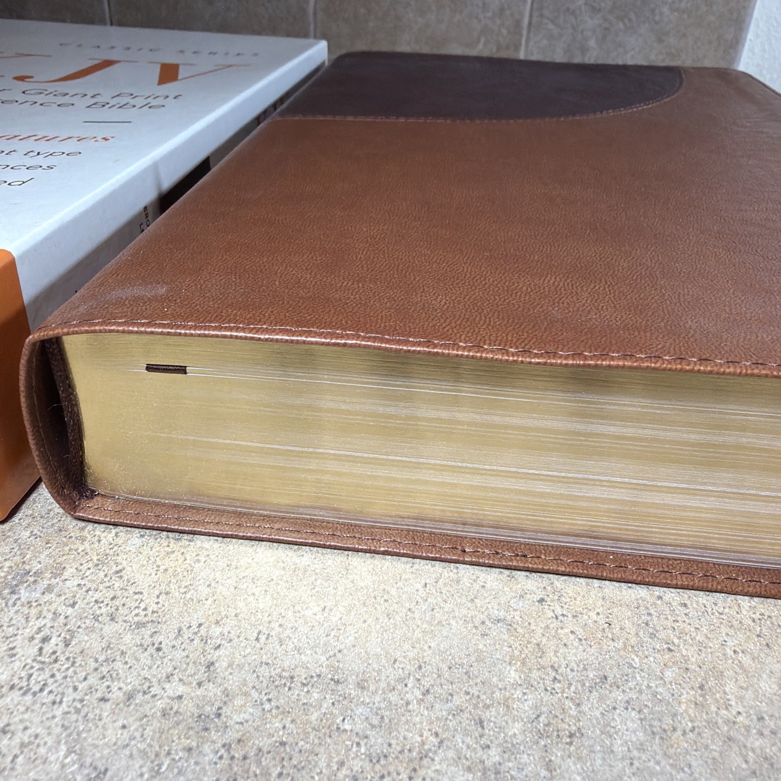 Thomas Nelson King James Holy Bible Giant Print Soft Leather KJV Brown