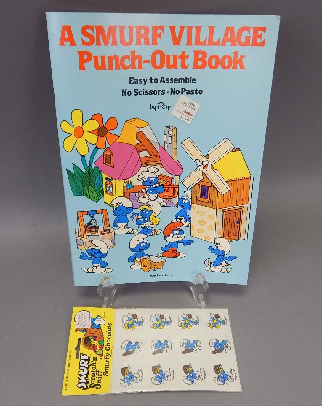 NEW Vintage 1982 Random House Smurf Village Punch-Out Book w Sniff Stickers Peyo