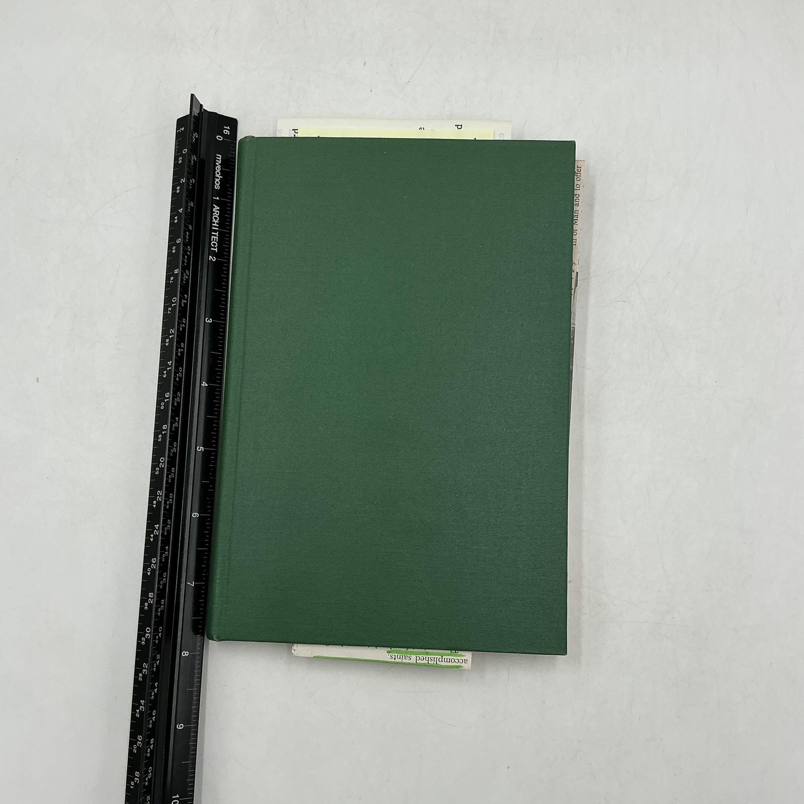 THE MACMILLAN COMPANY CHRISTIAN BEHAVIOUR C. S. LEWIS 1943 HARDCOVER GREEN