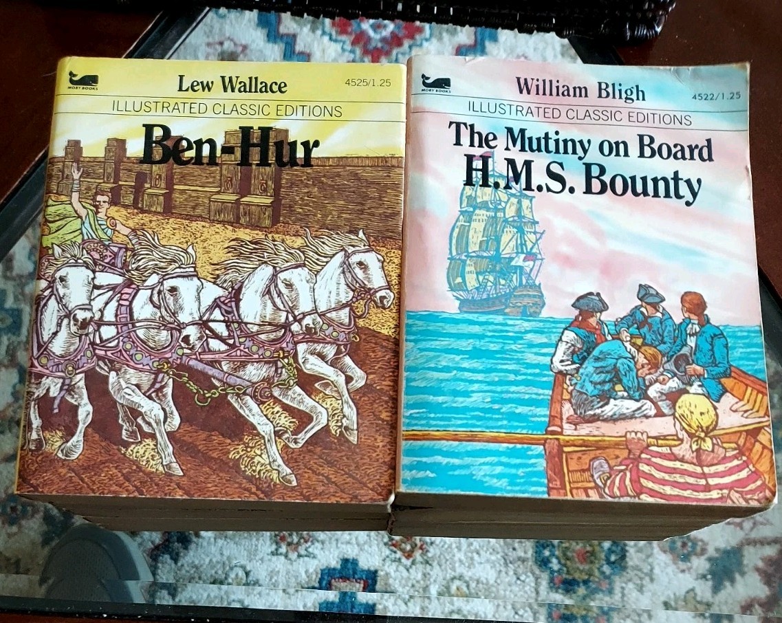 Lot of 12 Moby Books Illustrated Classic Editions Vintage Mini Paperback Books
