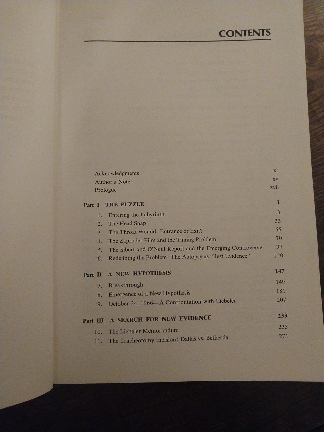 Best Evidence: Disguise and Deception in the Assassination of John F. Kennedy DJ