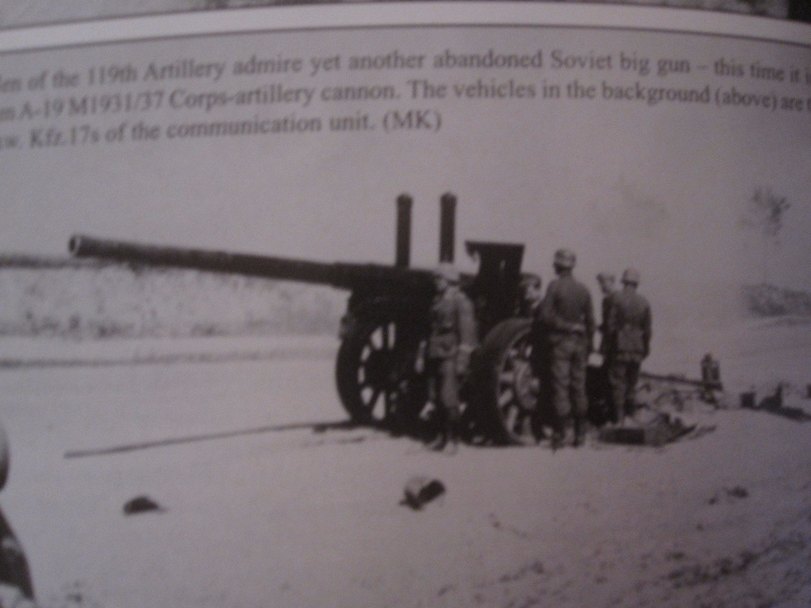 11 Panzerdivision in action; 1941 – 112 pages, Color Profiles, BW photos