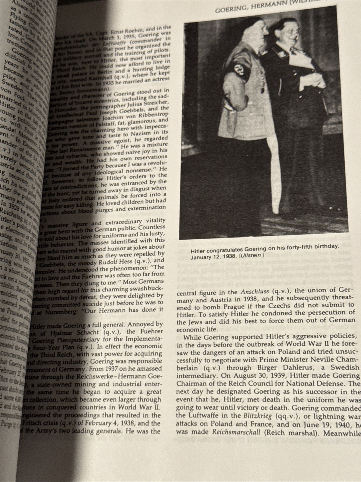 Encyclopedia of the Third Reich Louis L. Snyder 1976