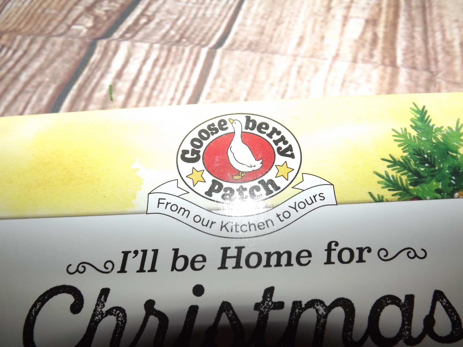 Gooseberry Patch I’ll be Home for Christmas Cookbook Holiday Favorites 220 Pages