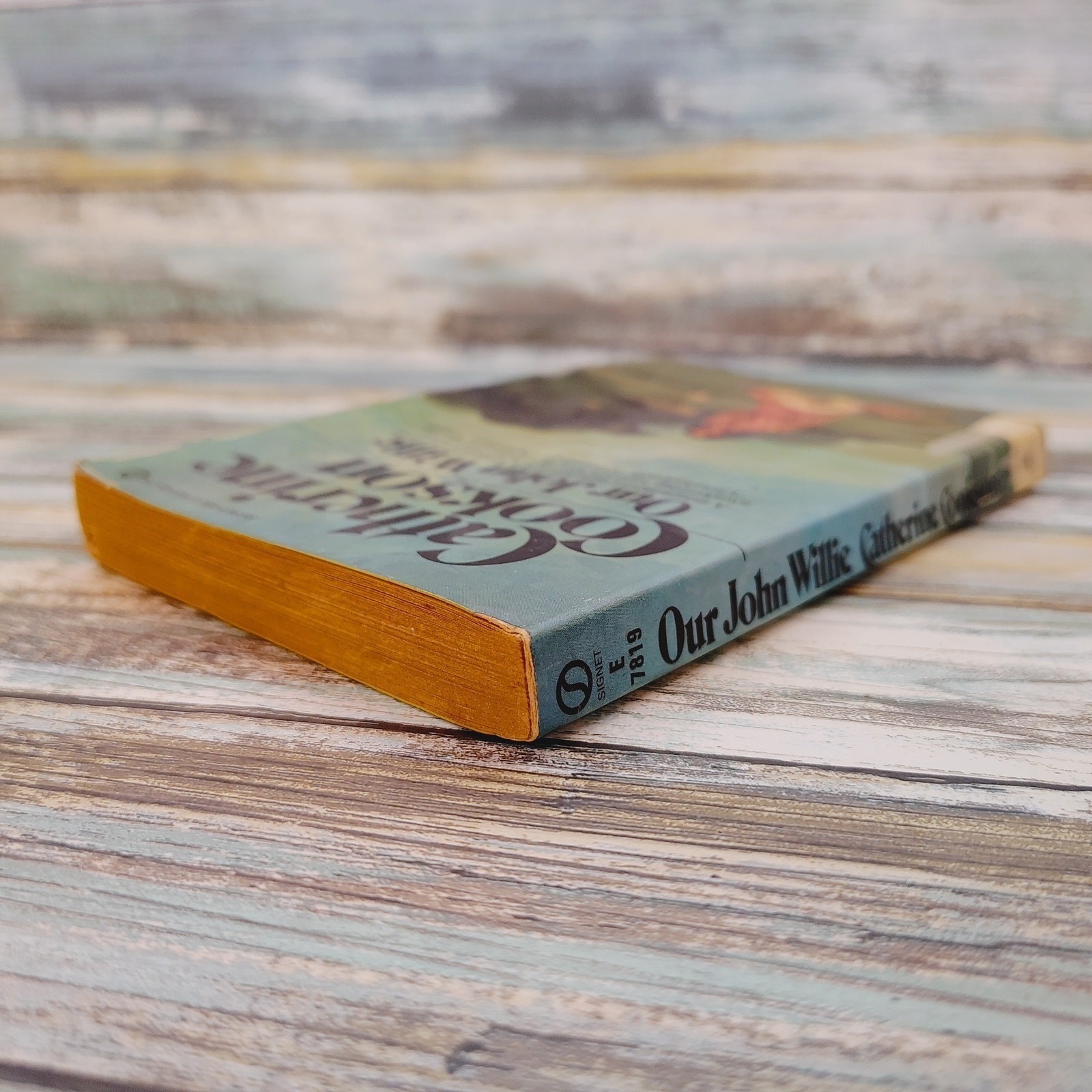 Our John Willie Catherine Cookson 1975 Vintage Paperback – Bookworm FLAW