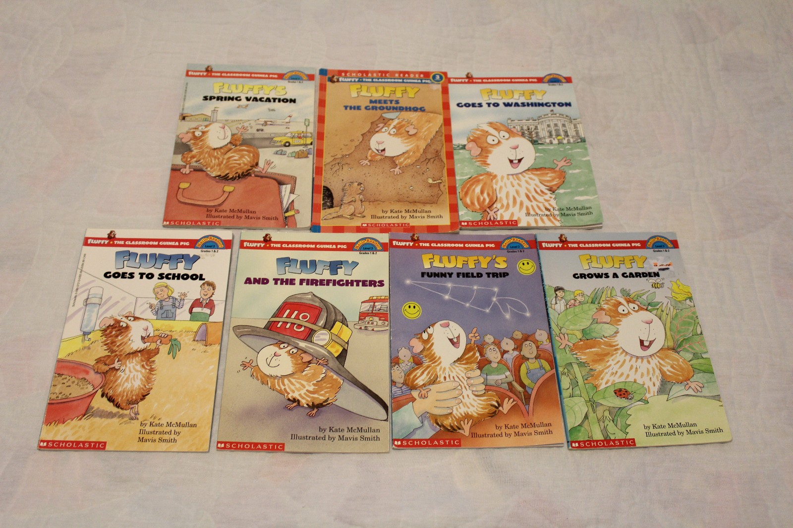 Mixed Lot of 22 Level 2 and 3 Readers PB Fluffy Classroom Guinea Pig Kid’s Books