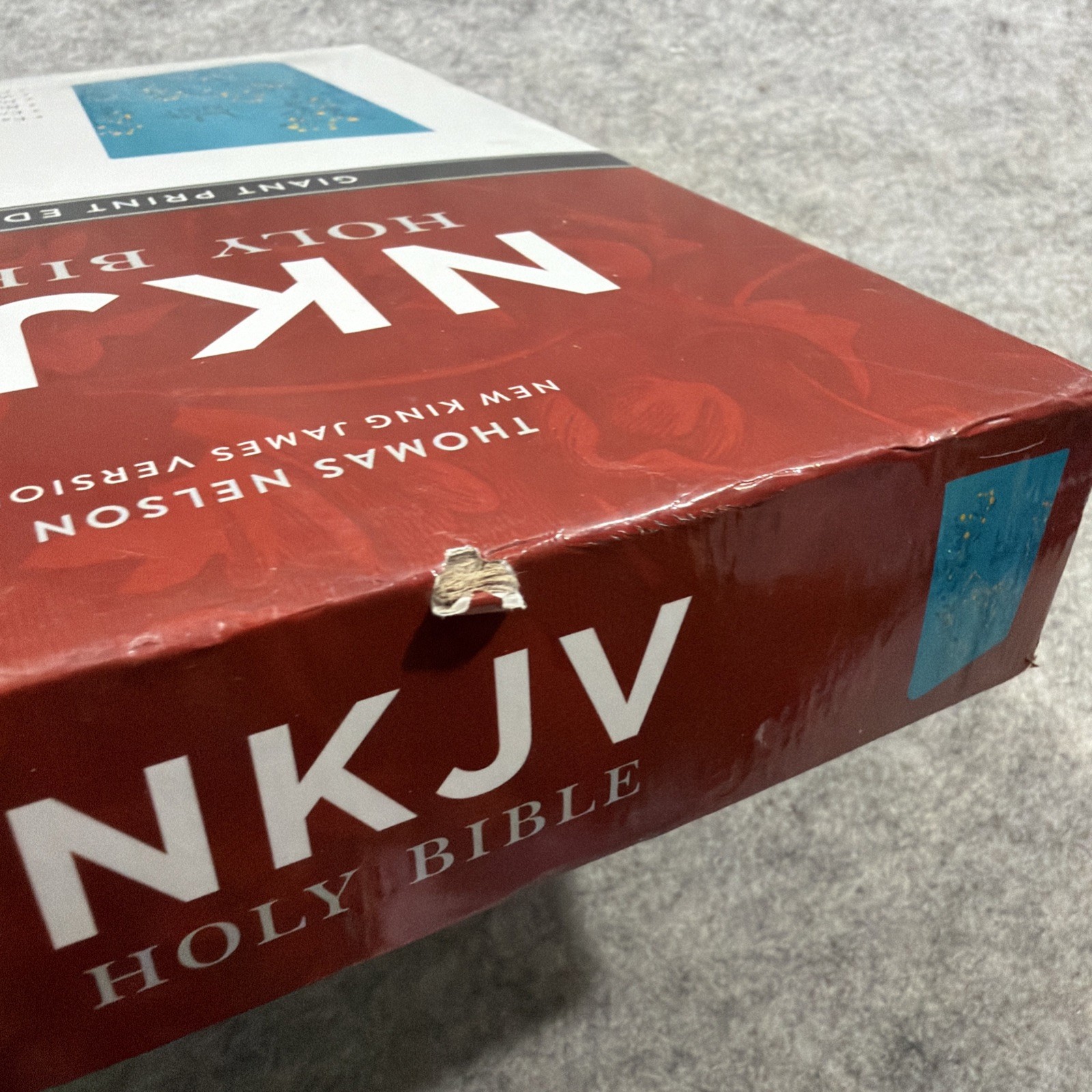 Thomas Nelson Giant Print Holy Bible (NKJV) – Aqua