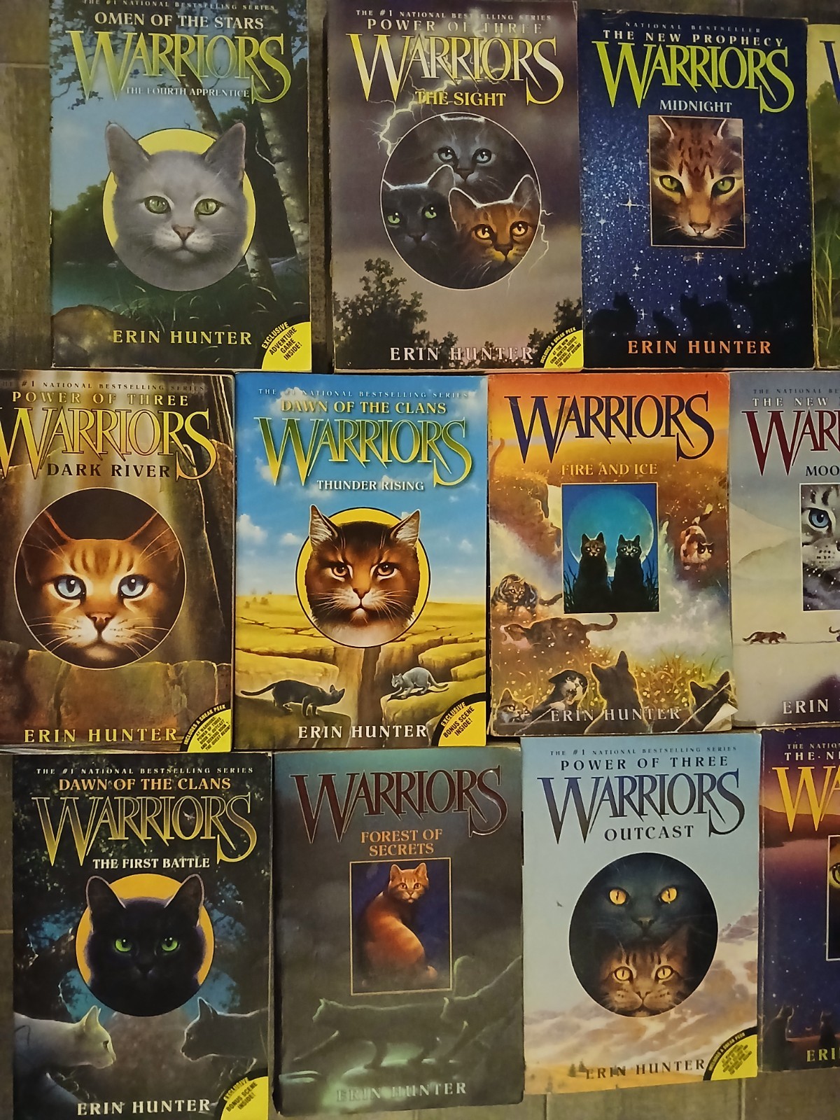 13 peace WARRIOS ERIN HUNTER Books ,