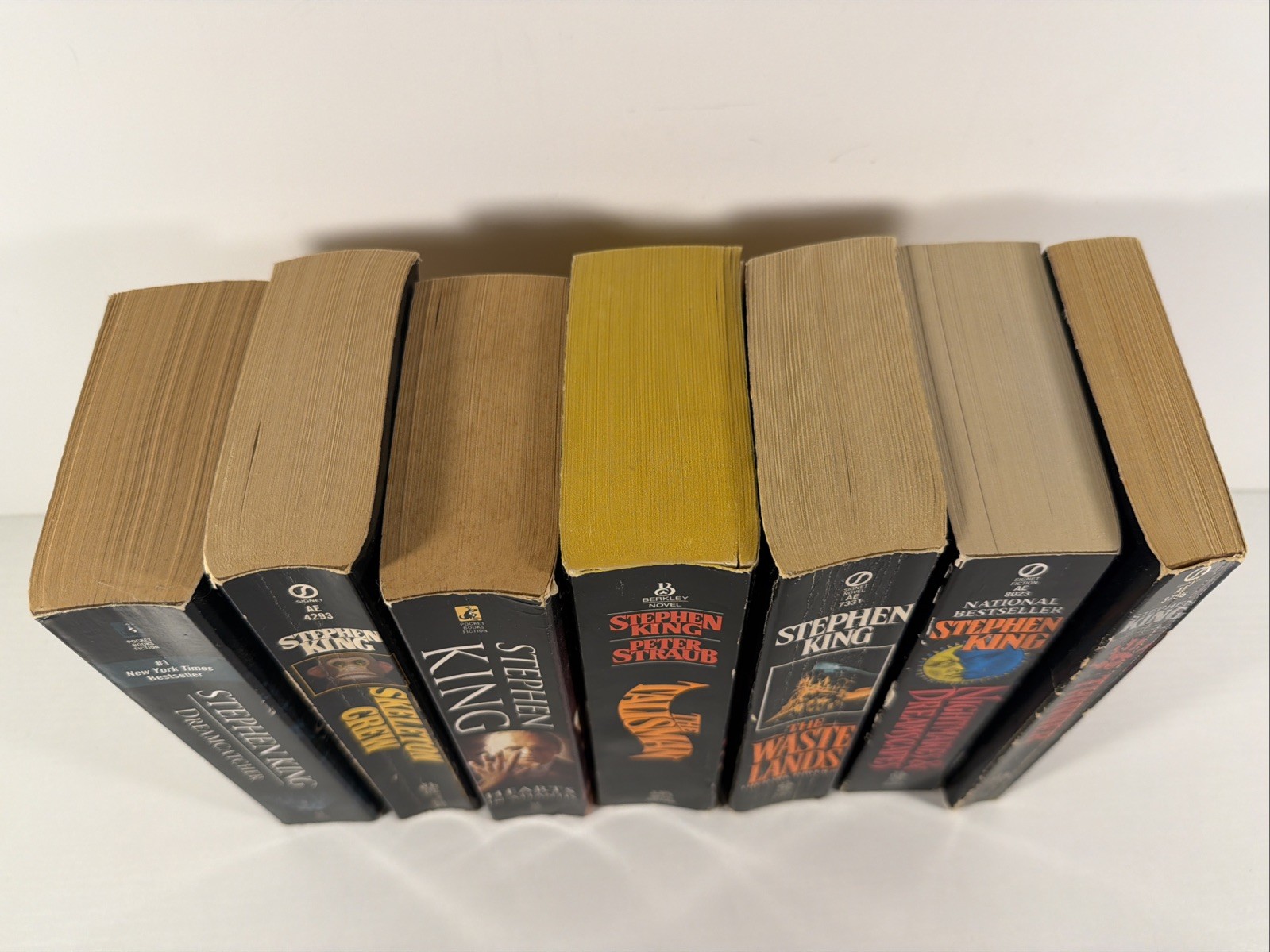 Stephen King Lot of 7 Paperbacks – See Photos For Titles Included