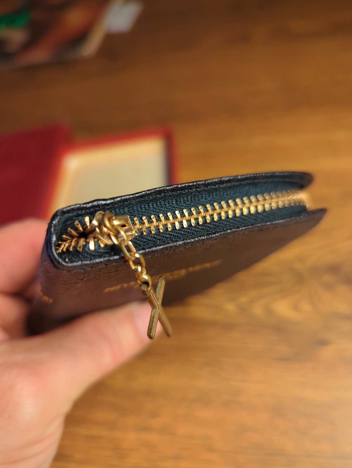 Vintage New Testament Psalms Pocket Bible Zipper Case Cross