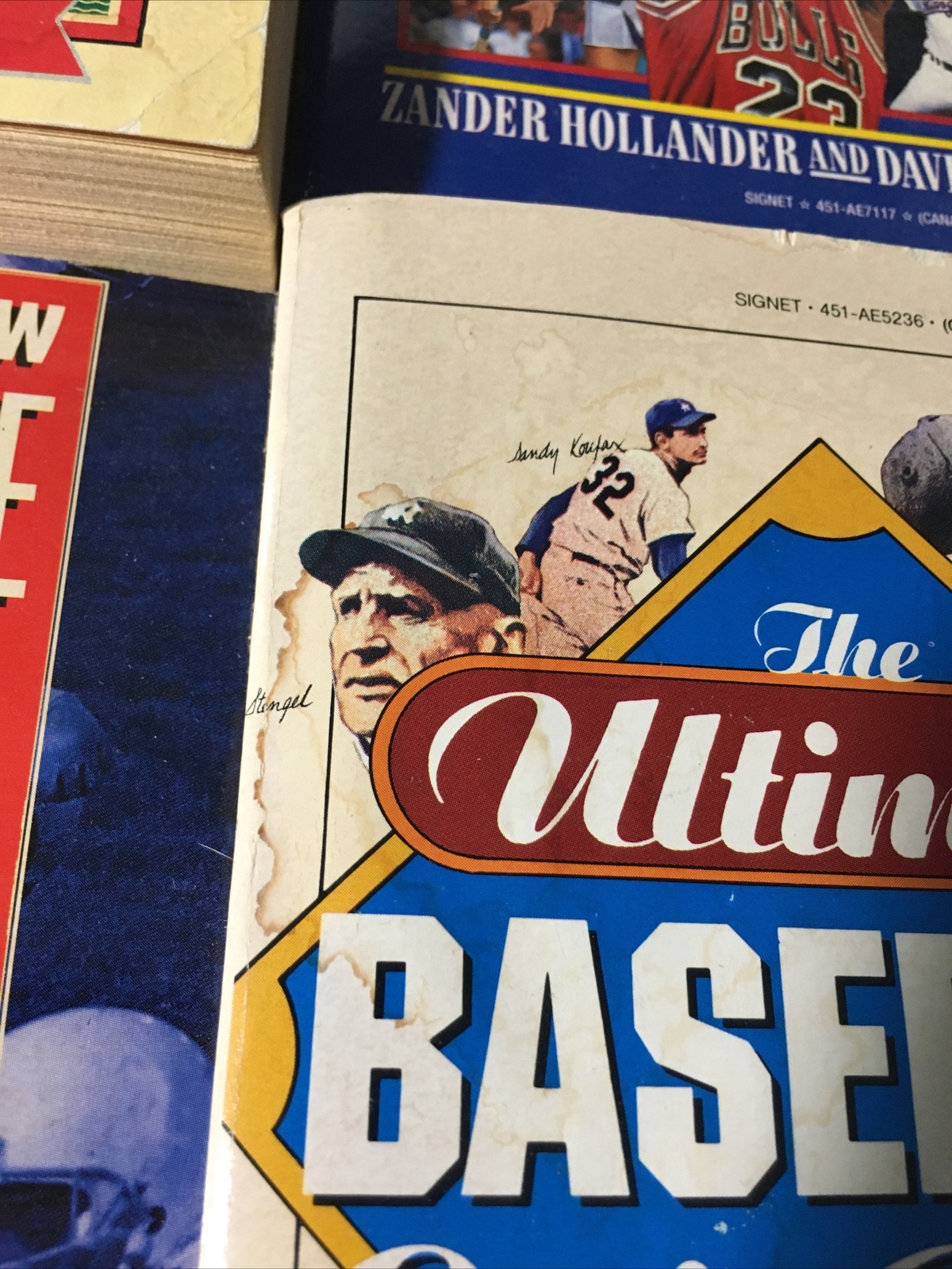 Sports Trivia 4 Book Box Set : All The Lowdown on the Sports World Baseball …