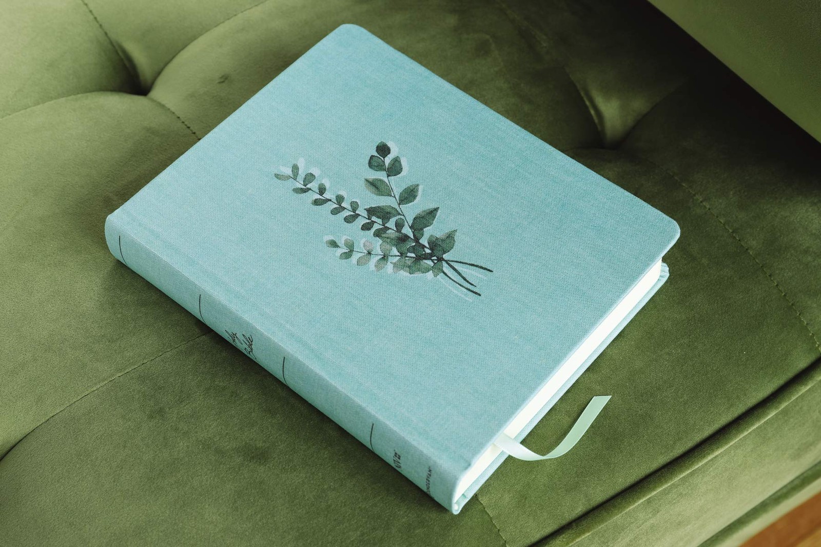 NIV, Journal the Word Bible (Perfect for Note-Taking), Double-Column, Cloth o…