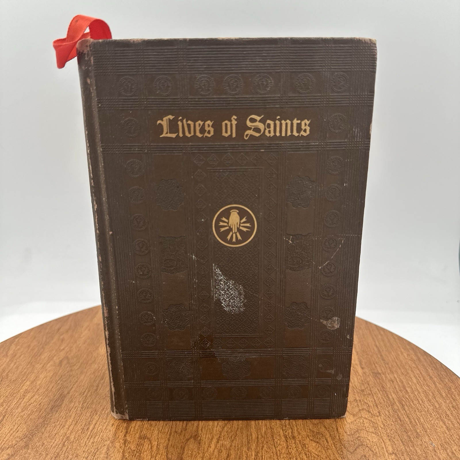 Vintage 1954 Lives of Saints Illustrated Hardcover John J. Crawley & Co.