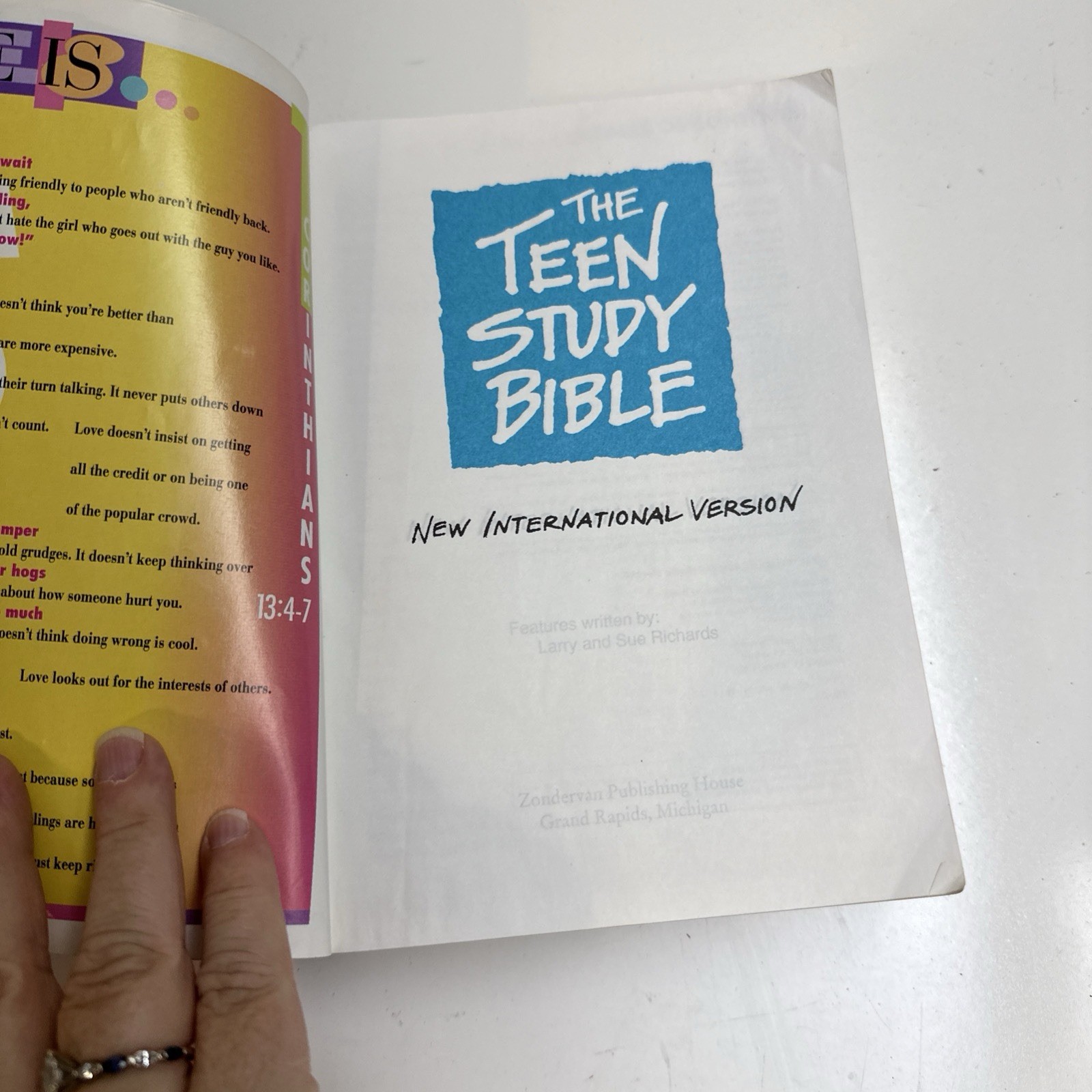 📖The Teen Study Bible (Please Read Description) 📖