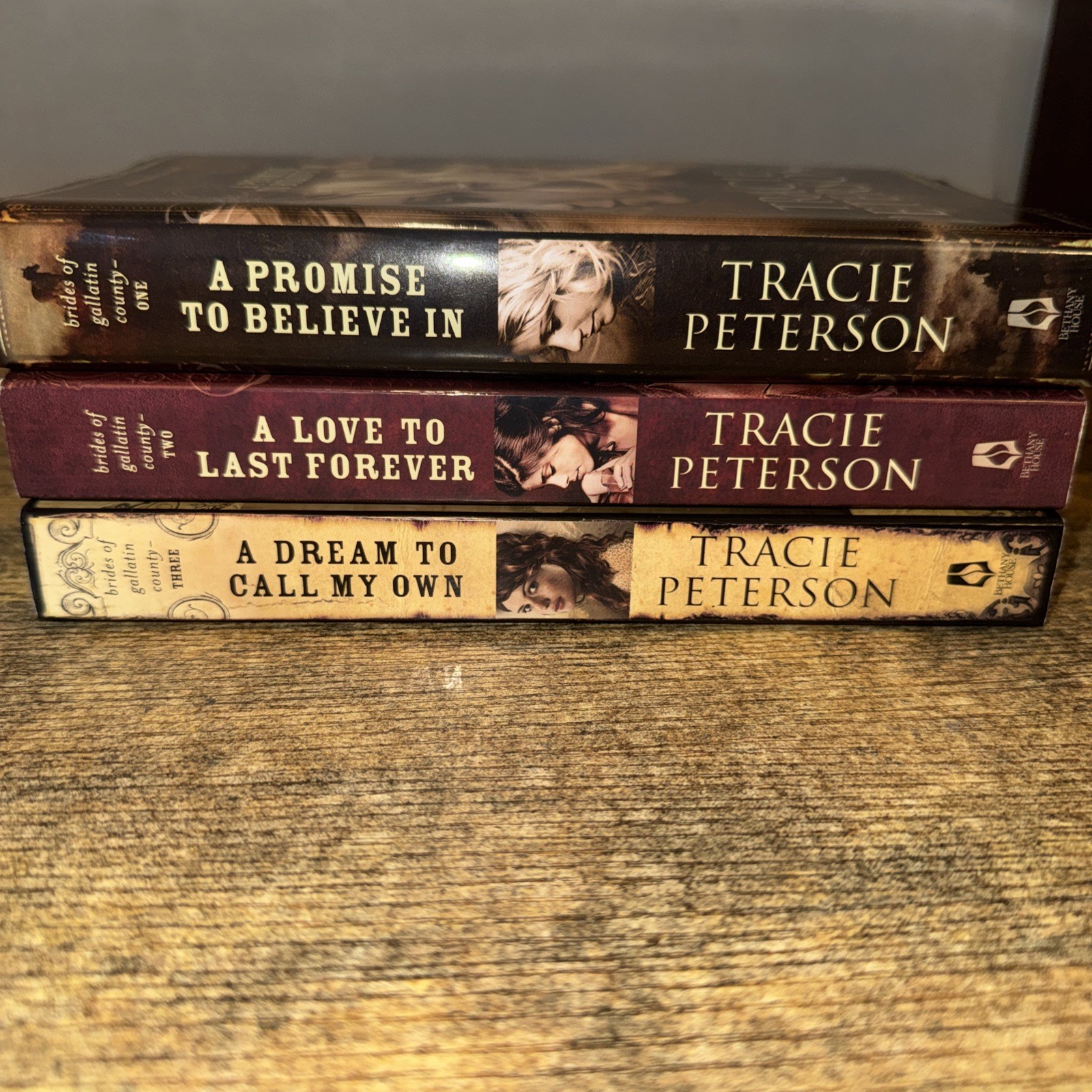 Tracie Peterson complete set w/mixed lot of 3 books Brides of Gallatin County