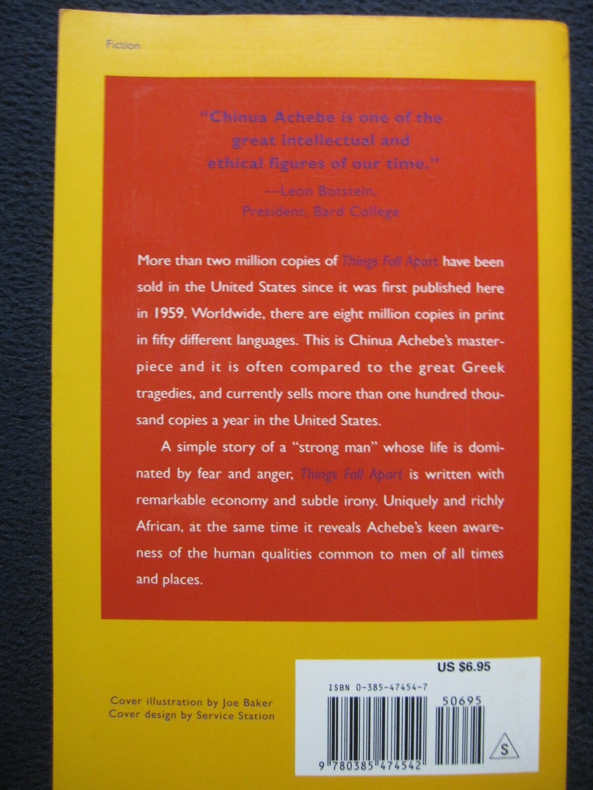 Things Fall Apart [Paperback] Achebe, Chinua